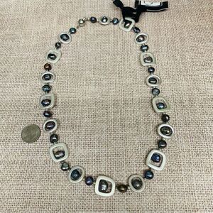 ‎Silver Oil Slick Genuine Pearl Necklace